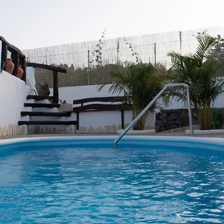 Casa El Pino * ビラフロール